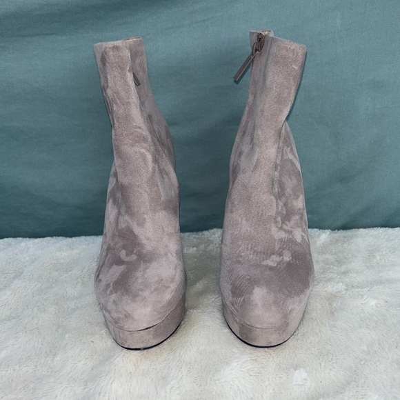 EUC Veronica Beard Dali Suede Platform Boots 5.5M Stiletto Leather Heel Gray - Picture 2 of 8